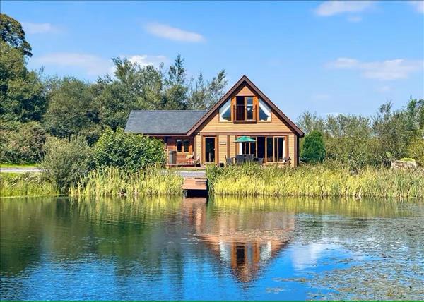 Cadnant,Anglesey Lakeside Lodges